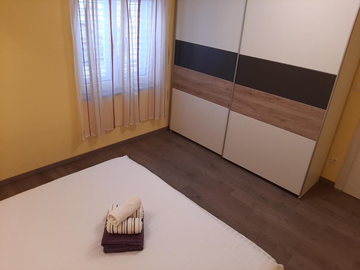 Apartments Pavelic Нови-Винодолски Экстерьер фото