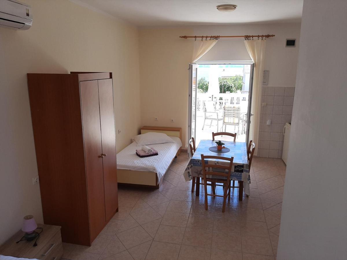 Apartments Pavelic Нови-Винодолски Экстерьер фото