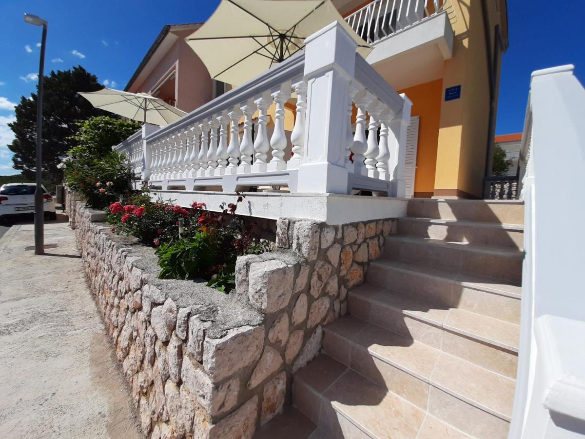 Apartments Pavelic Нови-Винодолски Экстерьер фото